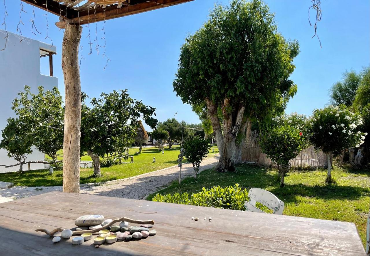 Eco Beach And Magic Garden Hotel Gennadi Luaran gambar