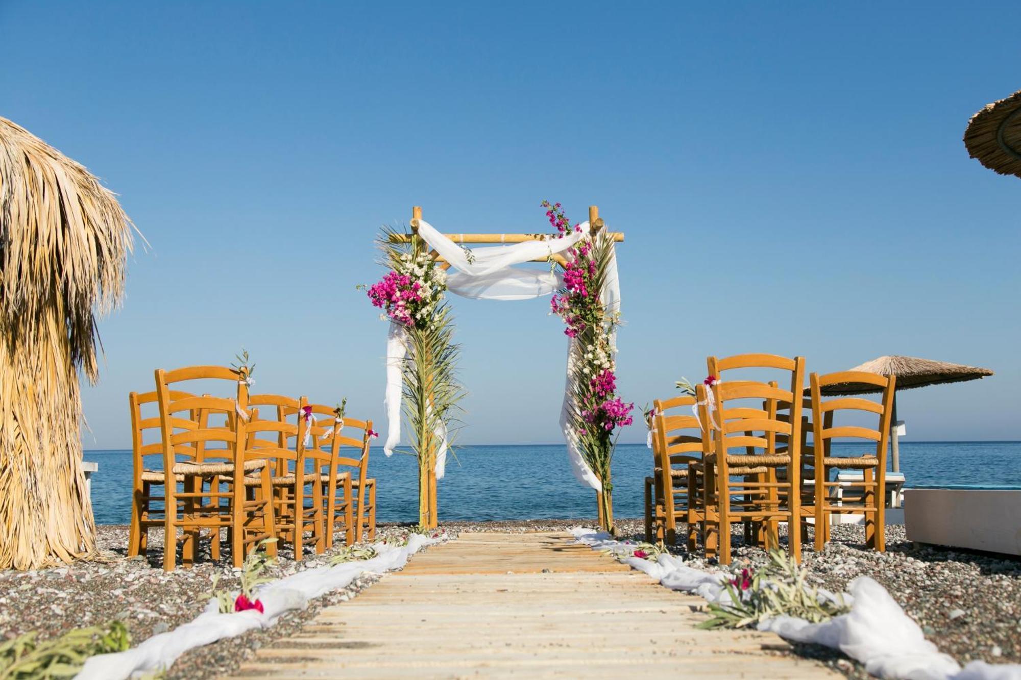Eco Beach And Magic Garden Hotel Gennadi Luaran gambar